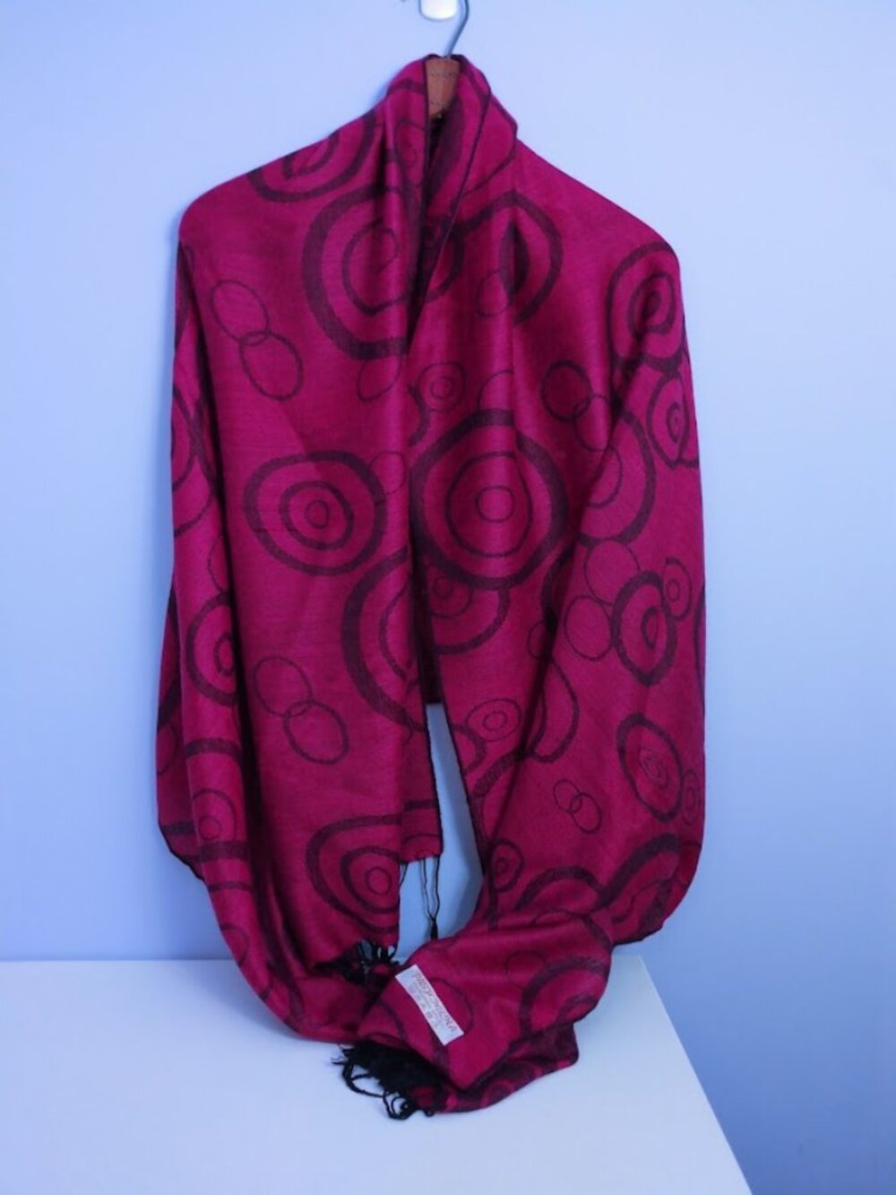Pashmina Scarf Silk Blend Wrap Shawl Reversible Purple Magenta Fringe 70" X 27"